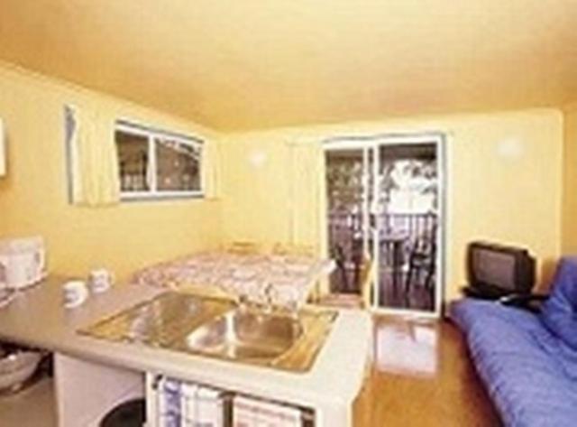Lake Tinaroo Terraces Motel Bilik gambar